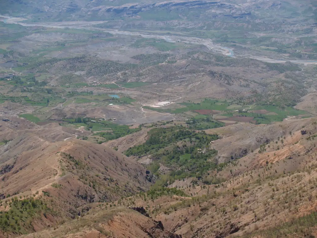 Argün Şirnas